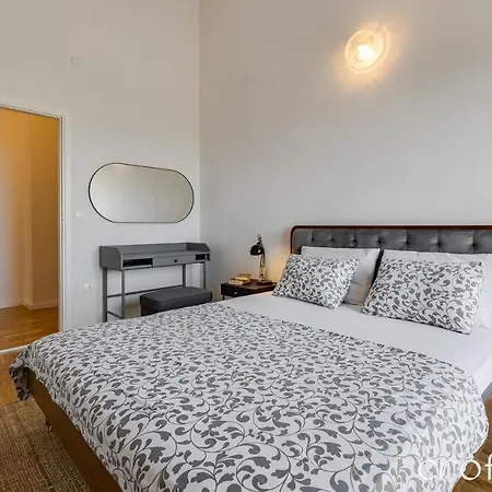 Marcela Holiday home Preko