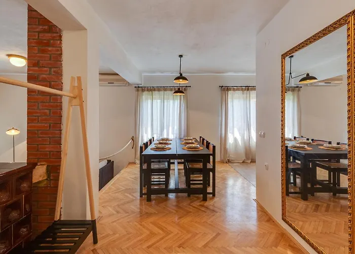 Holiday home Marcela Preko